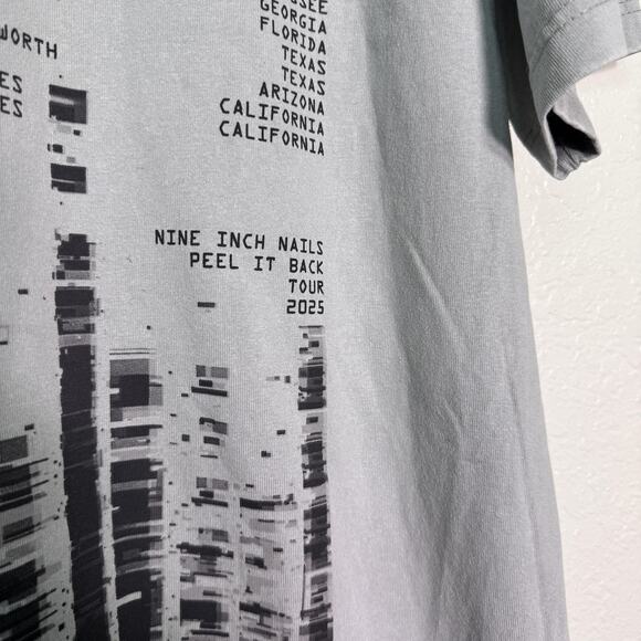 Nine Inch Nails Peel It Back Tour Shirt Mens XL 2025 Concert Merch Graphic Tee - Picture 9 of 12